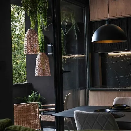 Apartment Zest *